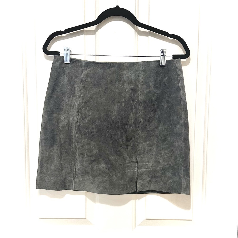 NWT Blank NYC Gray Suede Mini Skirt